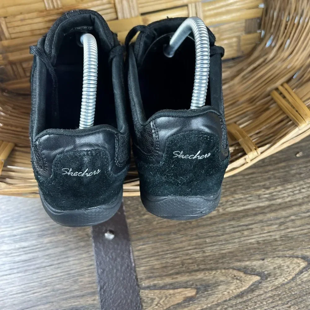 Skechers Leather Relaxed Fit Memory Foam Air Cooled‎ Black Women's Shoe Size 10